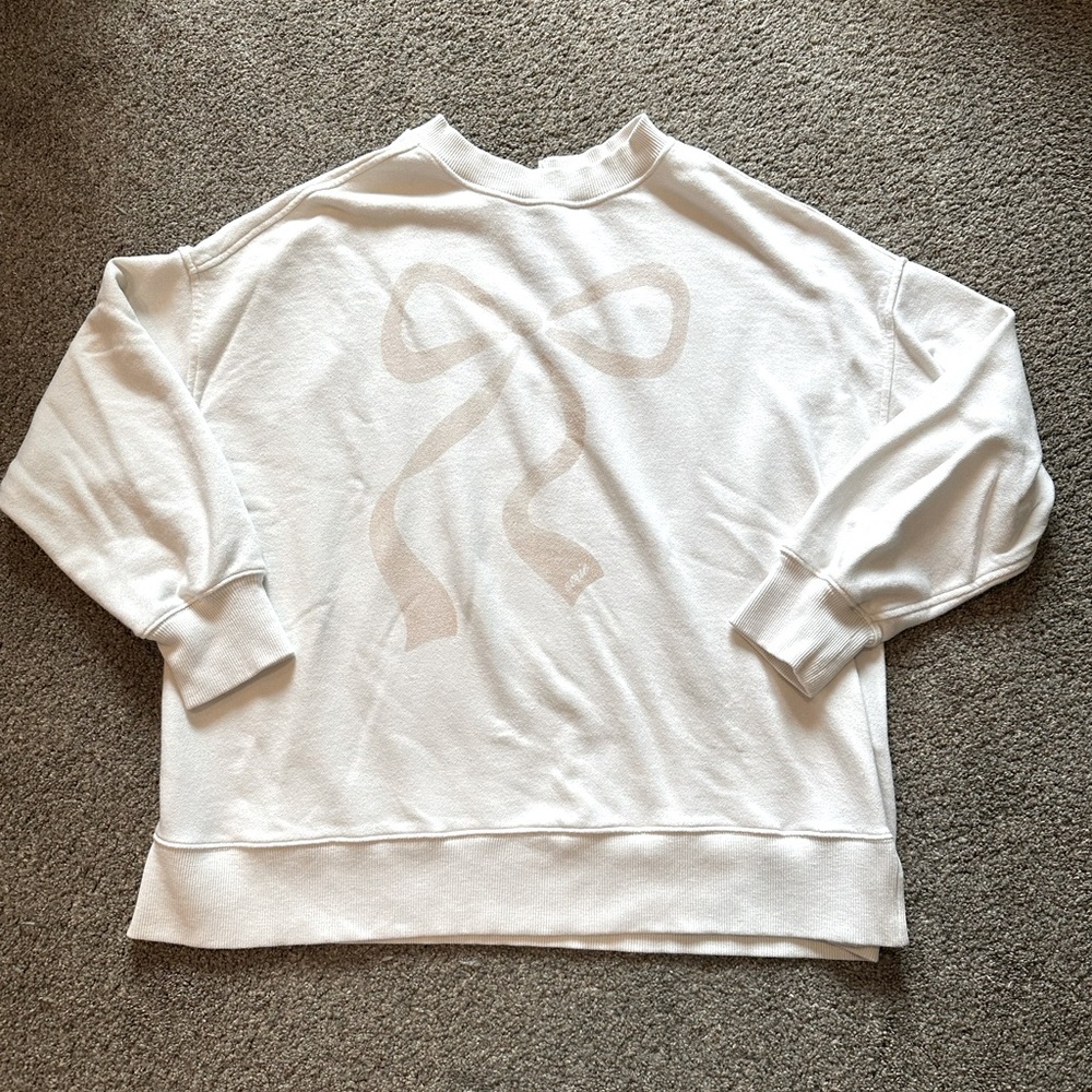 Aerie White Sweatshirt with Subtle Bow Design